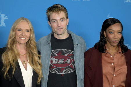Photocall 'Mickey 17', Berlinale 2025