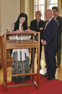 Eintrag der Berlinale-Jury in das Gästebuch von Berlin, Berlinale 2025