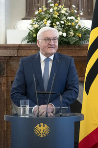 Übergabe der Wohlfahrtsmarken 2025 in Berlin