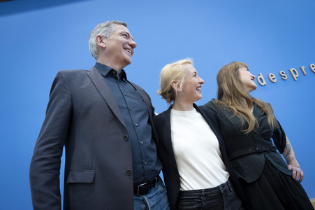 Bundespressekonferenz Die Linke - Zu den Bundestagswahlen in Berlin