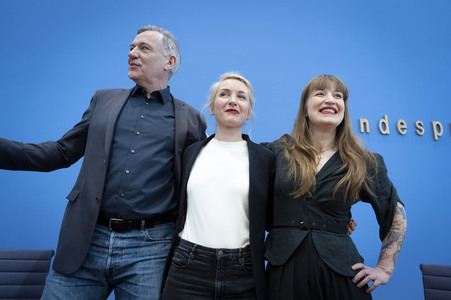 Bundespressekonferenz Die Linke - Zu den Bundestagswahlen in Berlin