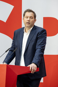 Pressekonferenz der SPD zu den Bundestagswahlen in Berlin