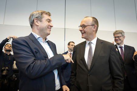 Konstituierende Fraktionssitzung von CDU und CSU in Berlin