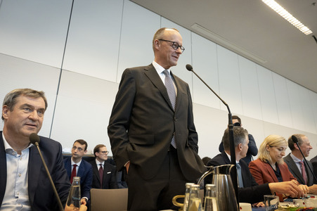 Konstituierende Fraktionssitzung von CDU und CSU in Berlin