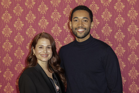 Serienpremiere 'Ghosts' in Köln