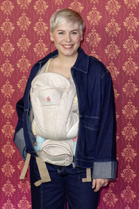 Serienpremiere 'Ghosts' in Köln