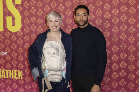 Serienpremiere 'Ghosts' in Köln