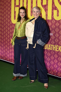 Serienpremiere 'Ghosts' in Köln