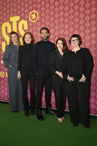 Serienpremiere 'Ghosts' in Köln