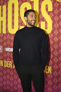 Serienpremiere 'Ghosts' in Köln