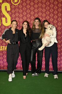 Serienpremiere 'Ghosts' in Köln