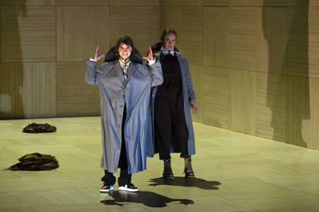 Theaterpremiere 'Die heilige Johanna der Schlachthöfe' in Berlin