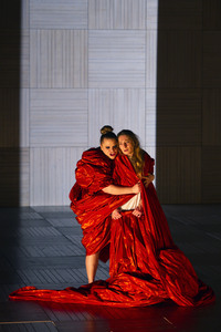 Theaterpremiere 'Die heilige Johanna der Schlachthöfe' in Berlin