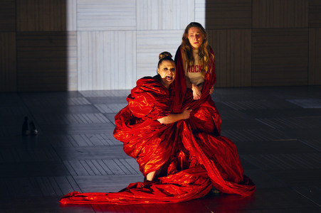 Theaterpremiere 'Die heilige Johanna der Schlachthöfe' in Berlin