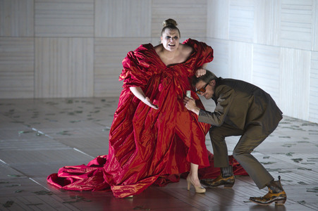 Theaterpremiere 'Die heilige Johanna der Schlachthöfe' in Berlin