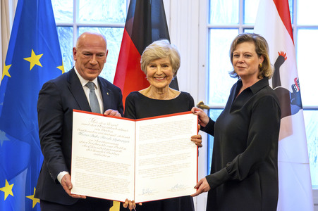 Verleihung der Ehrenbürgerwürde an Friede Springer in Berlin