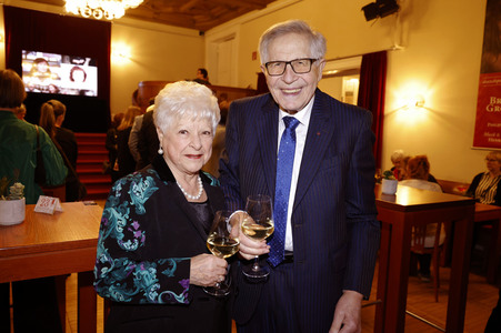 Theaterpremiere 'Oma Trick' in Berlin