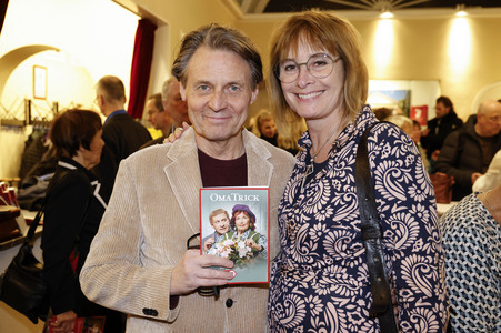 Theaterpremiere 'Oma Trick' in Berlin