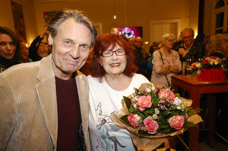 Theaterpremiere 'Oma Trick' in Berlin