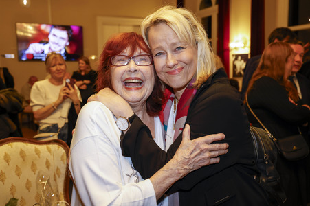 Theaterpremiere 'Oma Trick' in Berlin