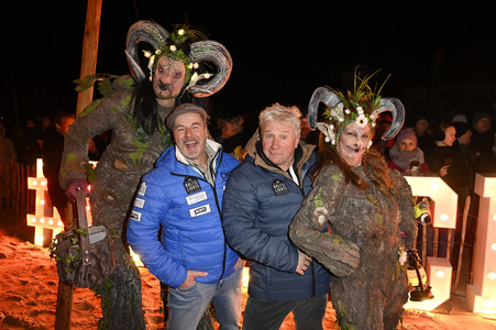 Fackellauf bei den Baltic Lights 2025 auf Usedom