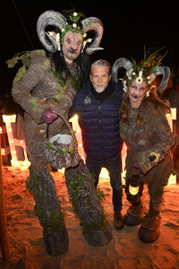 Fackellauf bei den Baltic Lights 2025 auf Usedom