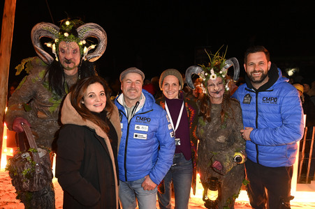 Fackellauf bei den Baltic Lights 2025 auf Usedom