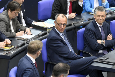 213. Sitzung des Deutschen Bundestages in Berlin