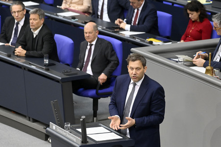 213. Sitzung des Deutschen Bundestages in Berlin