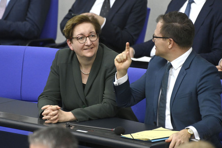 213. Sitzung des Deutschen Bundestages in Berlin