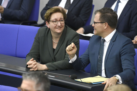 213. Sitzung des Deutschen Bundestages in Berlin