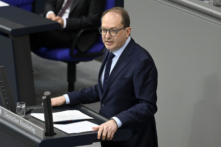 213. Sitzung des Deutschen Bundestages in Berlin