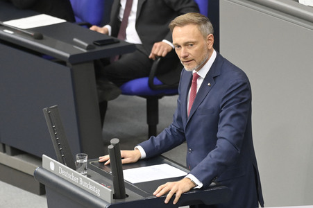 213. Sitzung des Deutschen Bundestages in Berlin