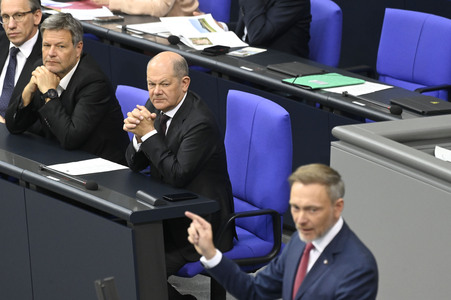 213. Sitzung des Deutschen Bundestages in Berlin