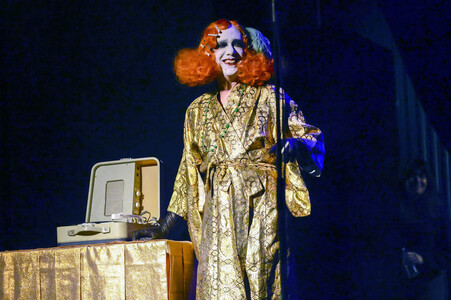 Musikalische Lesung mit Ulrich Noethen und dem Moka Efti Orchest