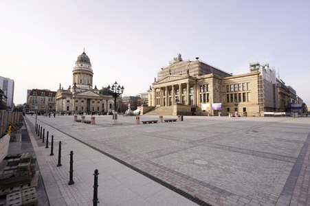 Wiedereröffnung vom Gendarmenmarkt in Berlin