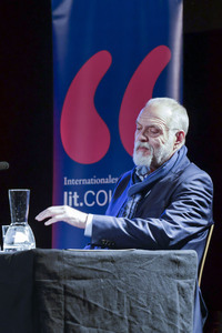 Colum McCann und Jan-Gregor Kremp auf der lit.Cologne 2025 in Köln