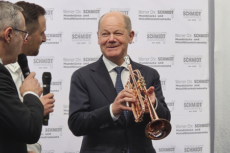 Olaf Scholz auf der Internationalen Handwerksmesse in München