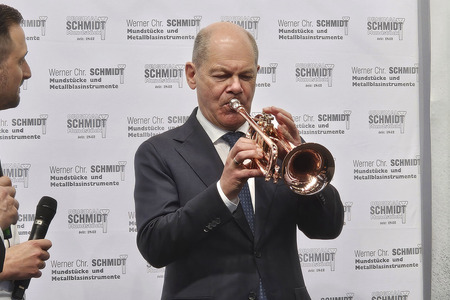 Olaf Scholz auf der Internationalen Handwerksmesse in München