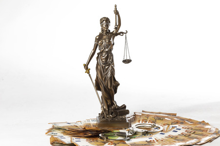 Symbolfoto Geldstrafe