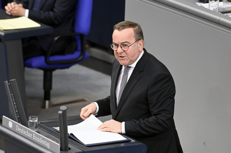 214. Sitzung des Deutschen Bundestages in Berlin