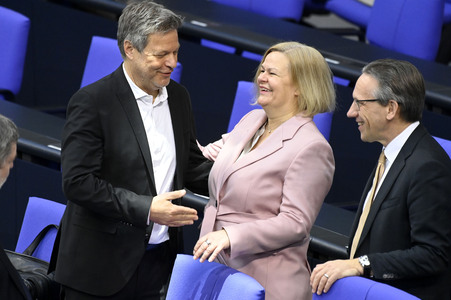 214. Sitzung des Deutschen Bundestages in Berlin