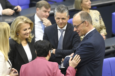 214. Sitzung des Deutschen Bundestages in Berlin