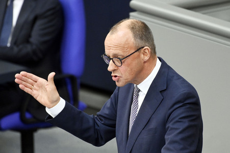 214. Sitzung des Deutschen Bundestages in Berlin