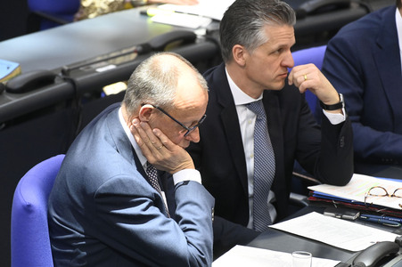 214. Sitzung des Deutschen Bundestages in Berlin