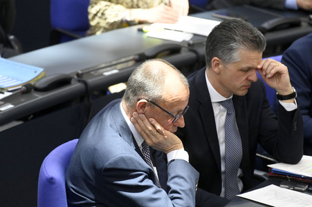 214. Sitzung des Deutschen Bundestages in Berlin