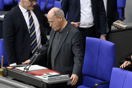 214. Sitzung des Deutschen Bundestages in Berlin