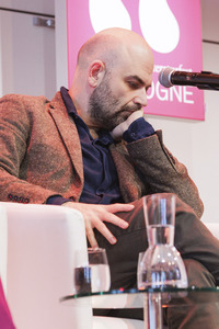 Roberto Saviano und Barbara Auer auf der lit.Cologne 2025 in Köln