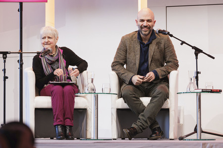 Roberto Saviano und Barbara Auer auf der lit.Cologne 2025 in Köln