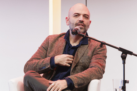 Roberto Saviano und Barbara Auer auf der lit.Cologne 2025 in Köln